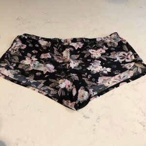 Lingerie Floral Print Polyester Hotty Shorts Black Lt. Pink Sz M - no brand tag